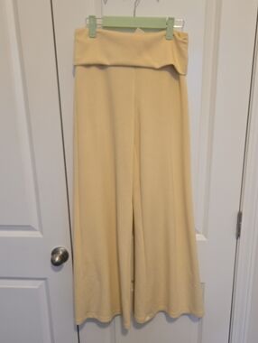 Bird Fashion Yellow Yoga Pants